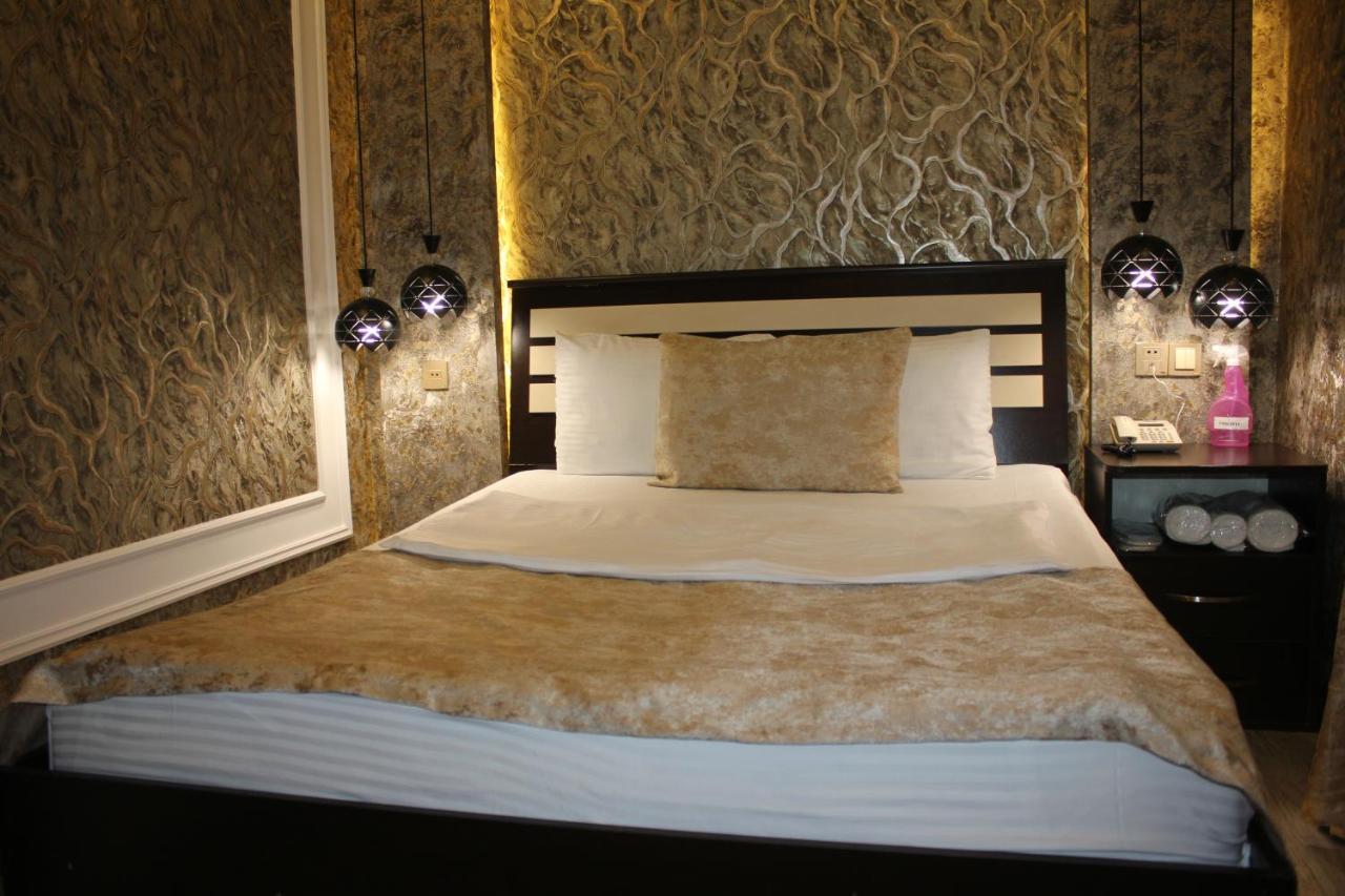 All Seasons Hotel Baku Exterior photo