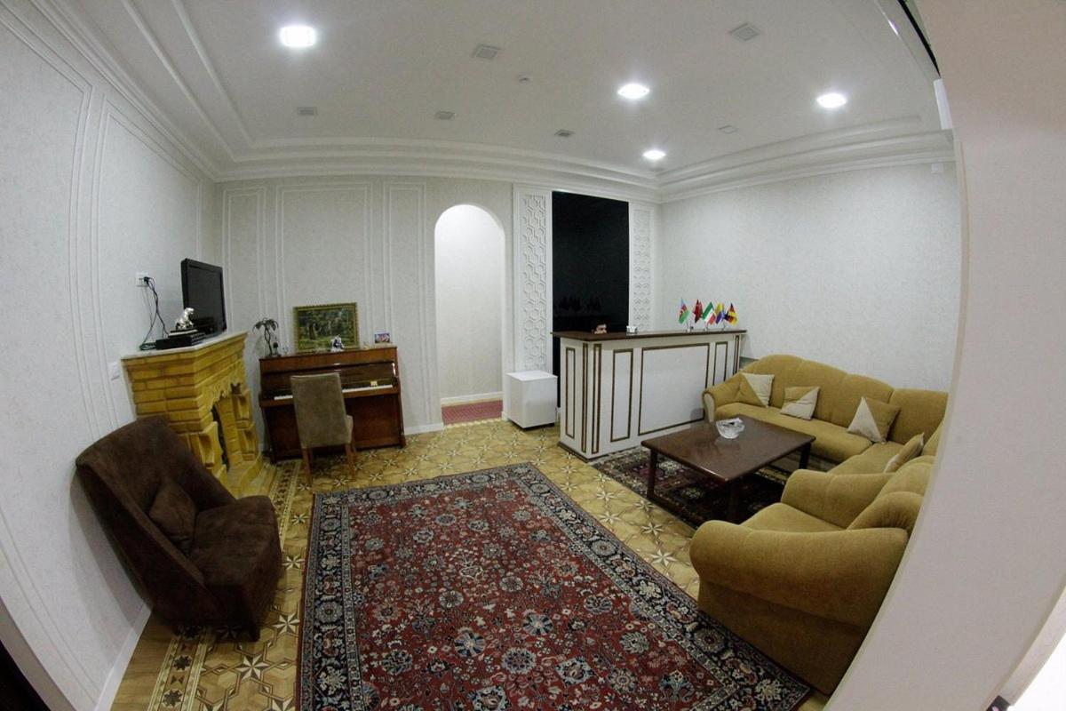 All Seasons Hotel Baku Exterior photo
