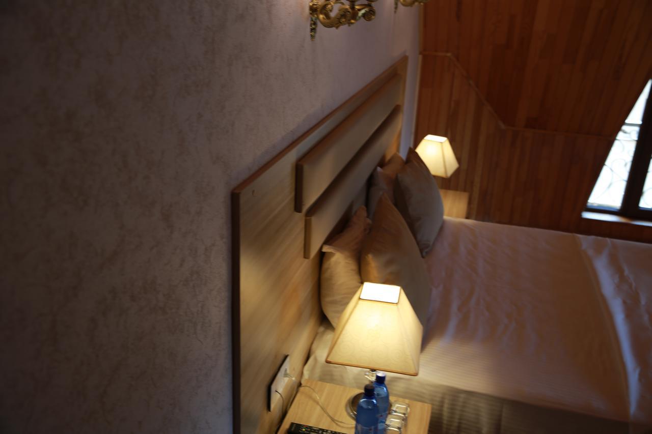 All Seasons Hotel Baku Exterior photo